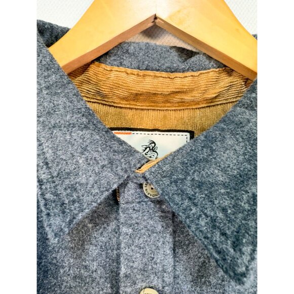 Legendary Whitetails Mens Buck Camp Flannel Shirt LG Gray Corduroy Collar Cuffs - Picture 2 of 11